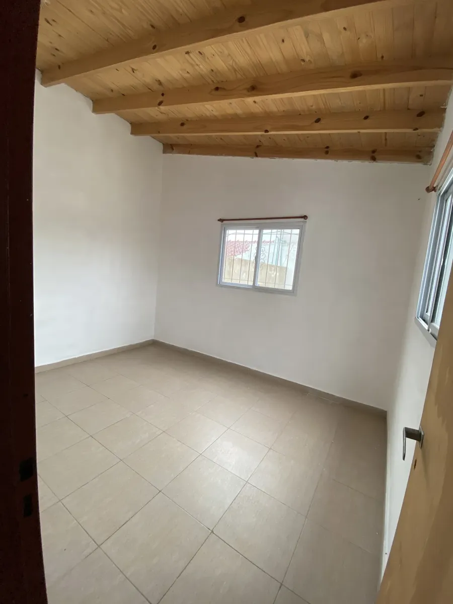 Three-room apartment on the first floor in Quilmes with terrace, balcony and patio