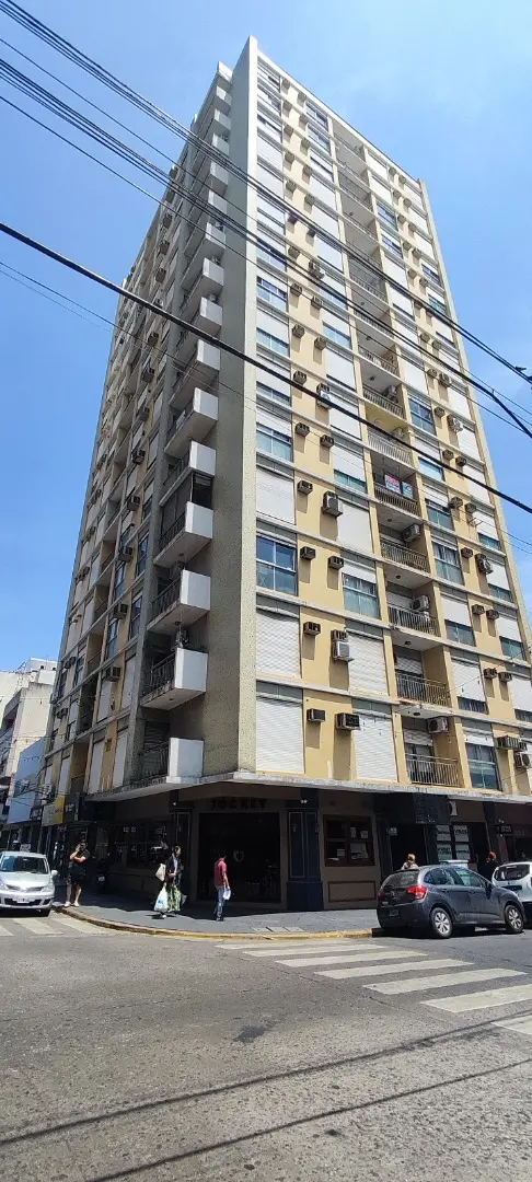 Квартира с 2 спальнями в Quilmes Centro