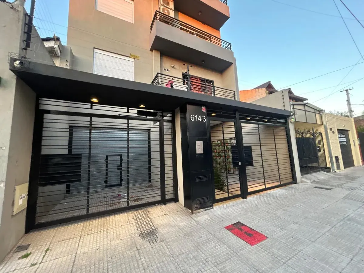 Studio apartment with balcony in Villa Ballester (General San Martín)