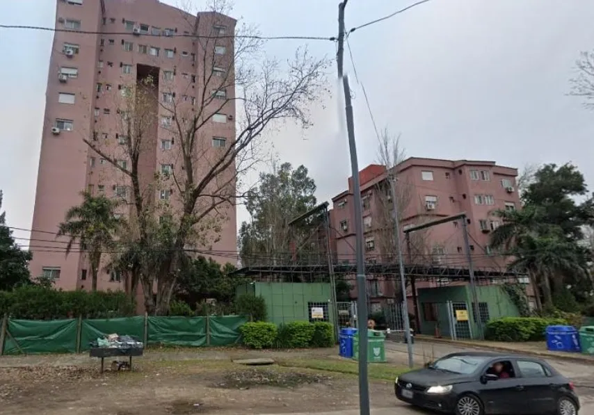 Three-room apartment in Los Álamos complex, Tigre