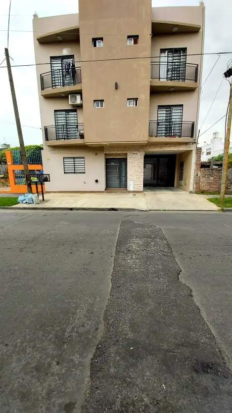 Two-room apartment with balcony in Villa Luzuriaga