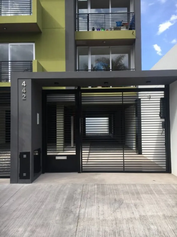 Kitnet para aluguel em Morón Sur