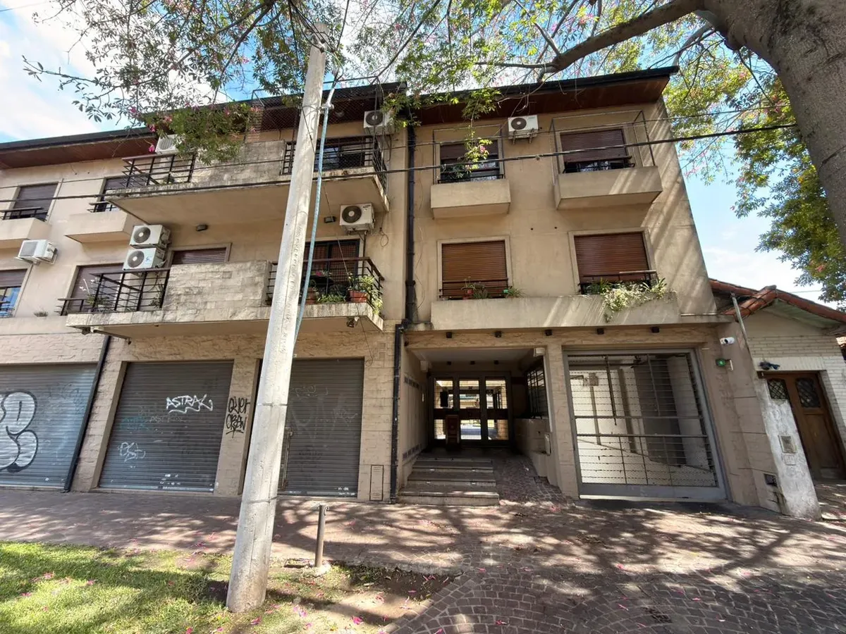 Three-bedroom apartment in Turdera, Lomas de Zamora