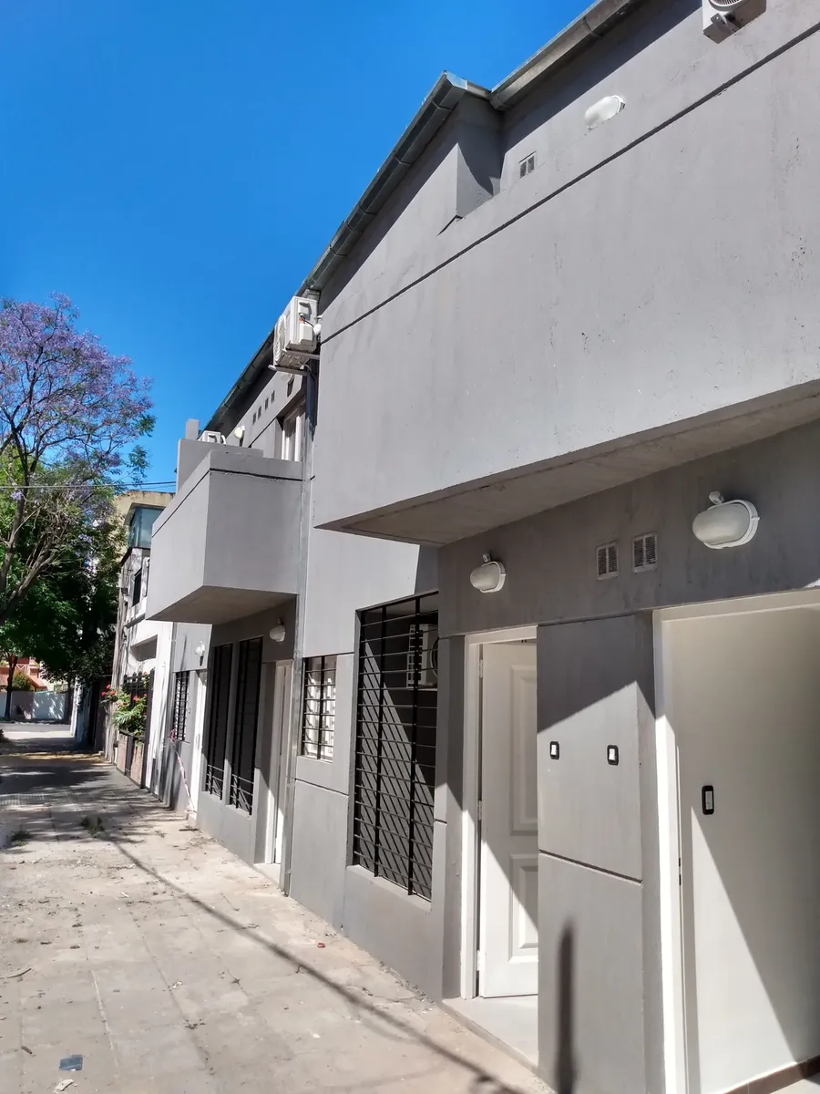 Студия в аренду в Flores без депозита