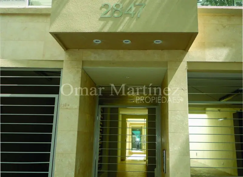 Apartamento de dois ambientes com 1 dormitório em Caseros