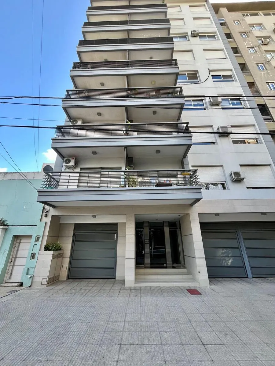 Two-room apartment in Banfield Este, Lomas de Zamora