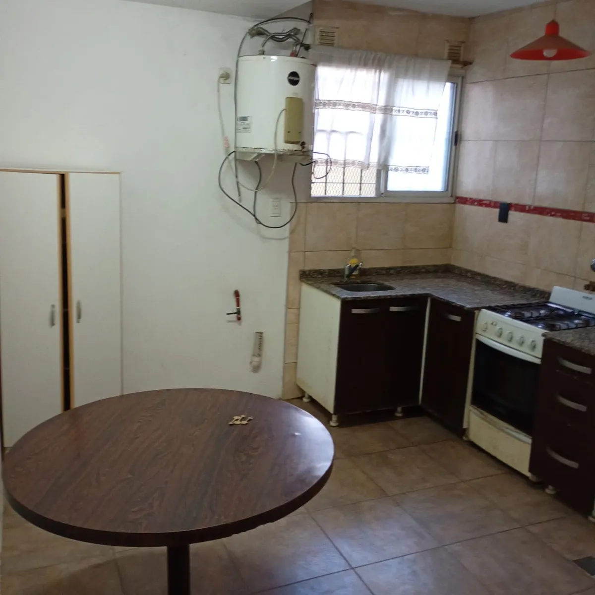 Departamento de 2 ambientes con lavadero en Morón