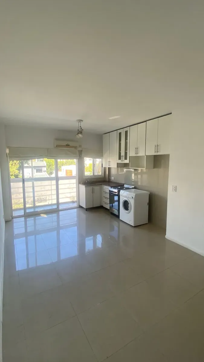 Studio apartment in Villa Urquiza near Subte and Mitre Line