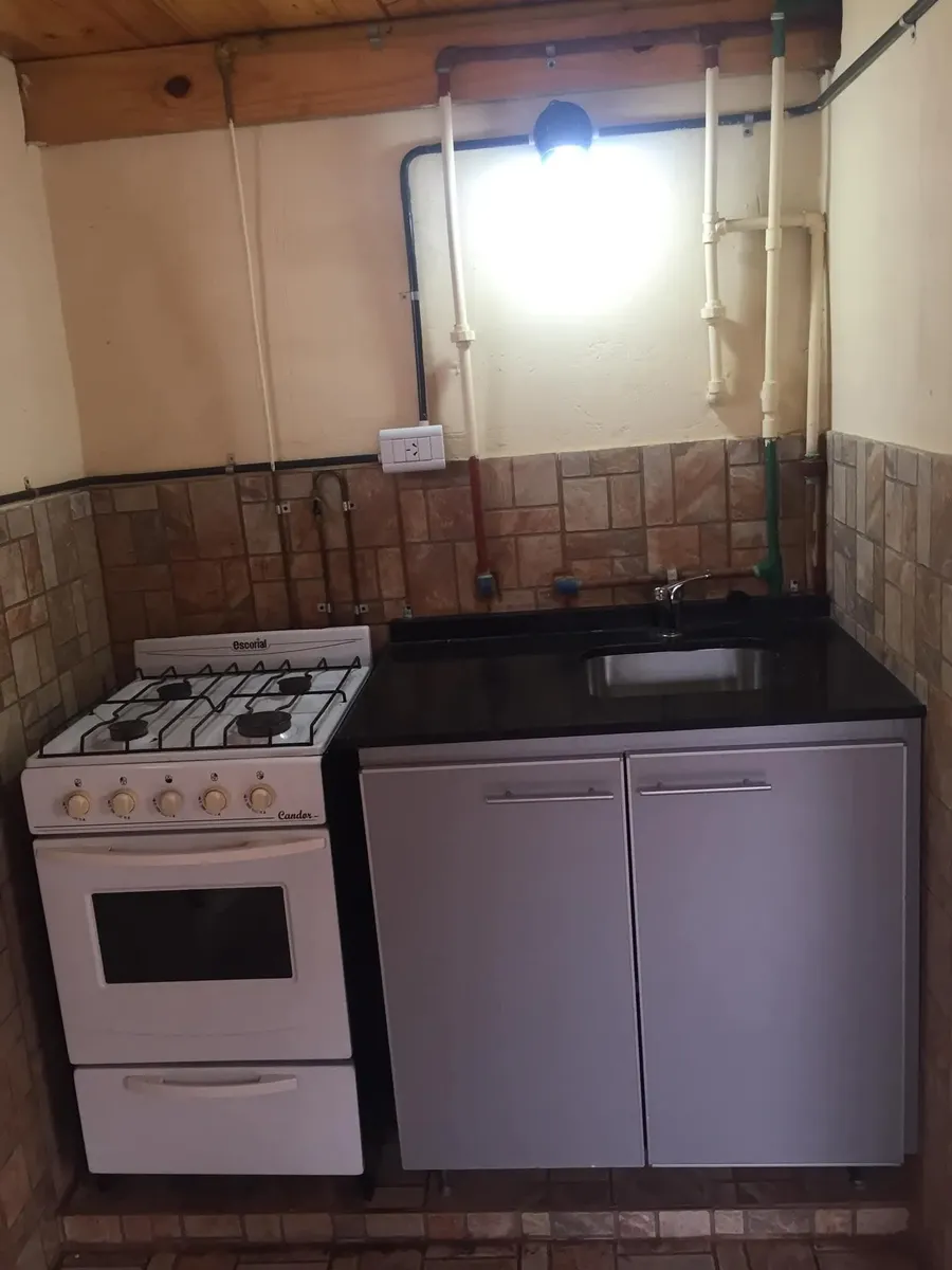 Departamento de 2 ambientes con patio en Olivos