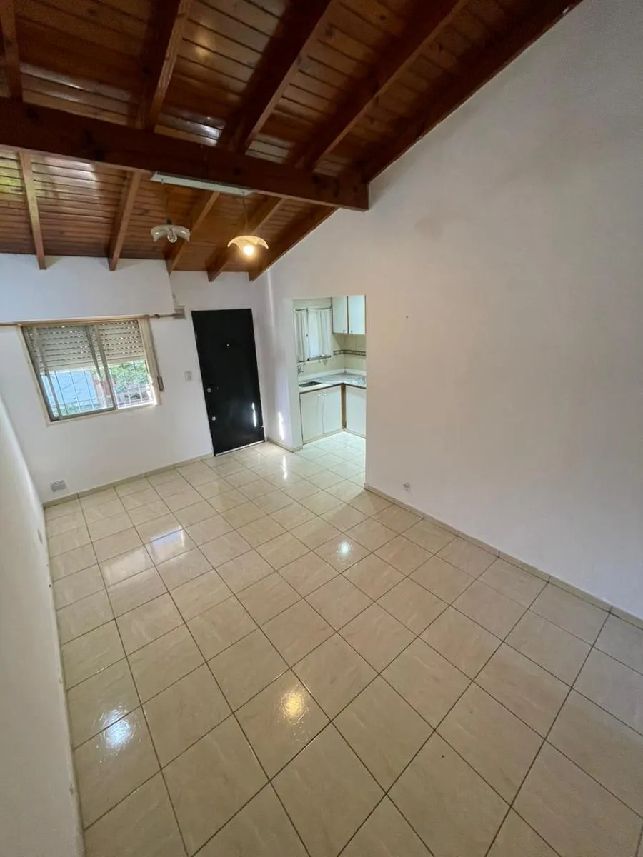 Apartamento de dois ambientes em Ituzaingó