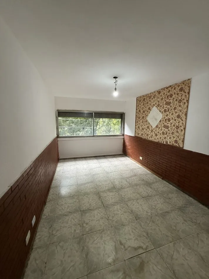 Apartamento de três ambientes com 2 quartos em Villa Lugano
