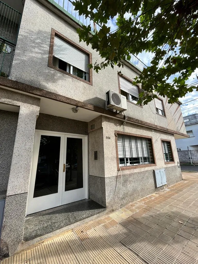 Departamento de 2 ambientes con 1 dormitorio en Morón