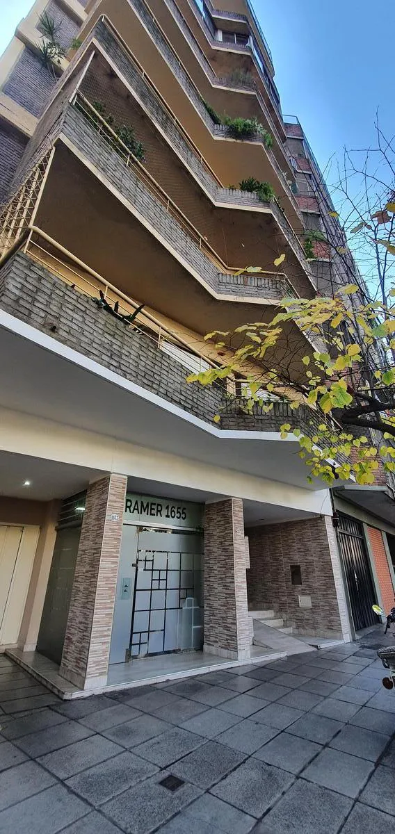 Refurbished two-bedroom apartment in Colegiales