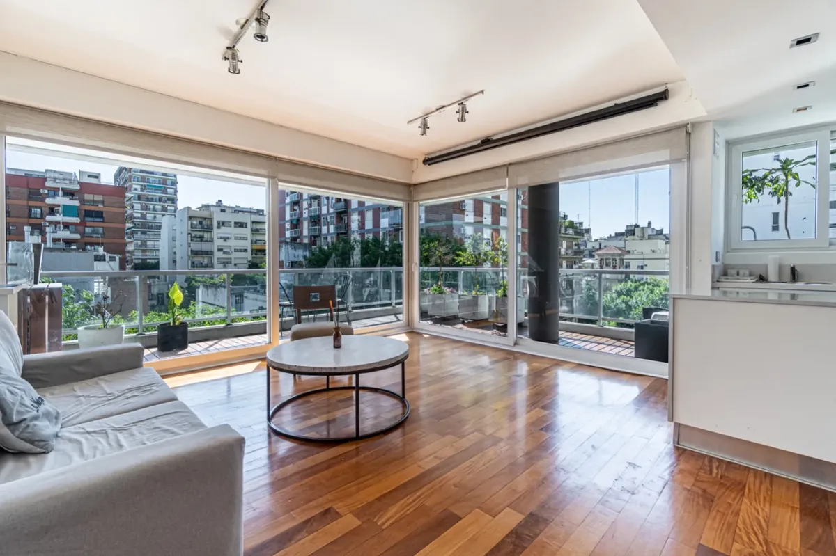 Departamento de 2 ambientes con cochera en Belgrano