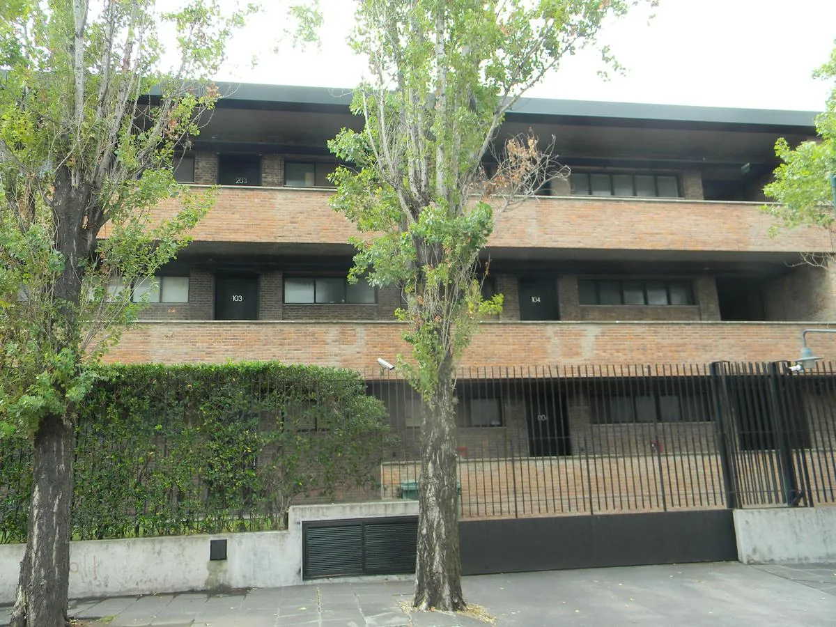 Apartamento de 3 ambientes com 2 dormitórios em Martínez