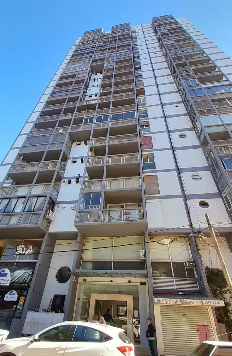 Apartamento de dois ambientes com 1 dormitório e vista panorâmica em Vicente López