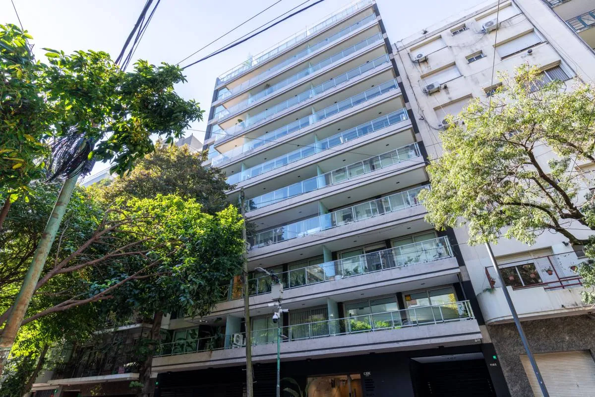 Kitnet de 1 quarto em Palermo com varanda e terraço privativo