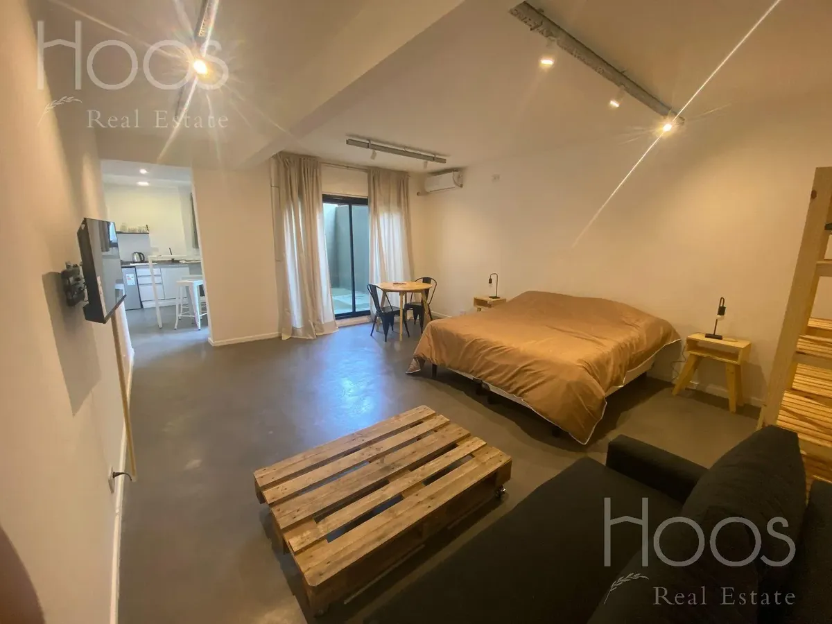 Brand new furnished studio apartment with patio in Barracas