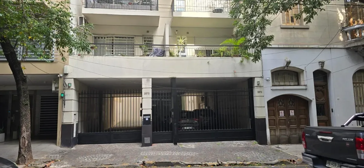 Semipiso de 2 ambientes con balcón al frente en Belgrano