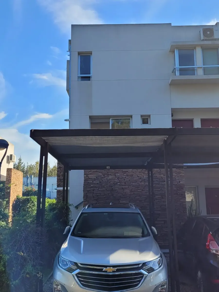 Furnished duplex apartment with 2 bedrooms in Tigre