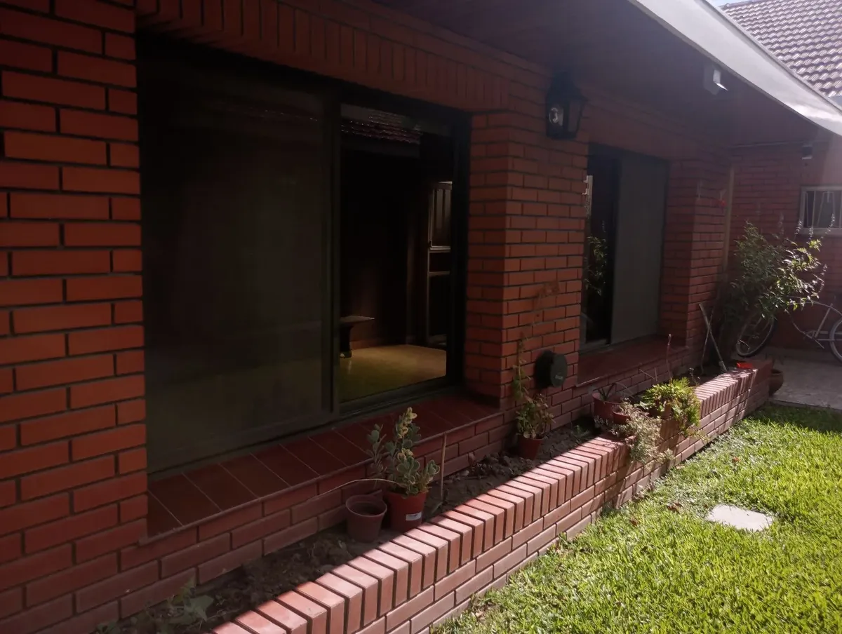 Three-bedroom house in Monte Grande