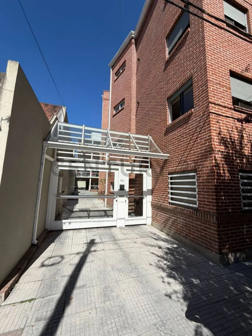 Departamento de 2 dormitorios en La Plata