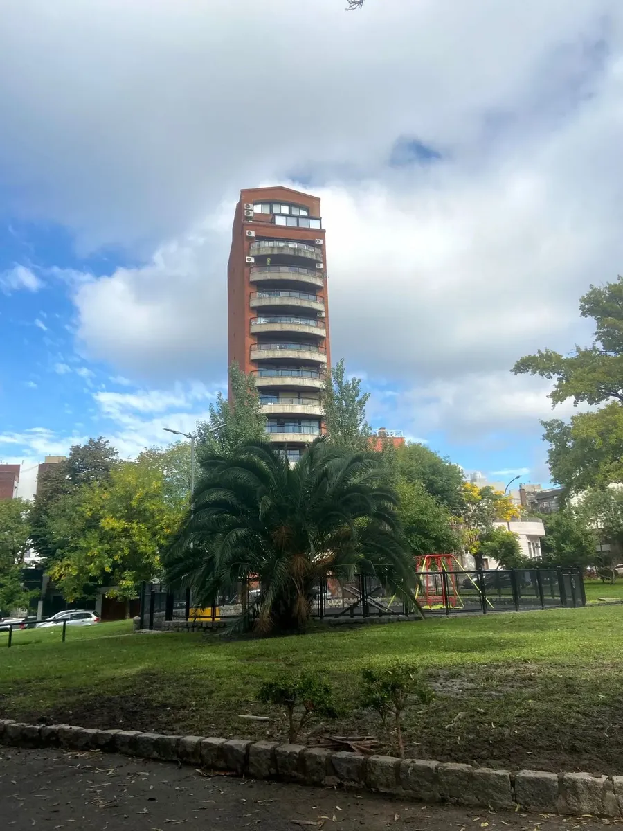 Refurbished one-bedroom apartment with balcony views in Núñez