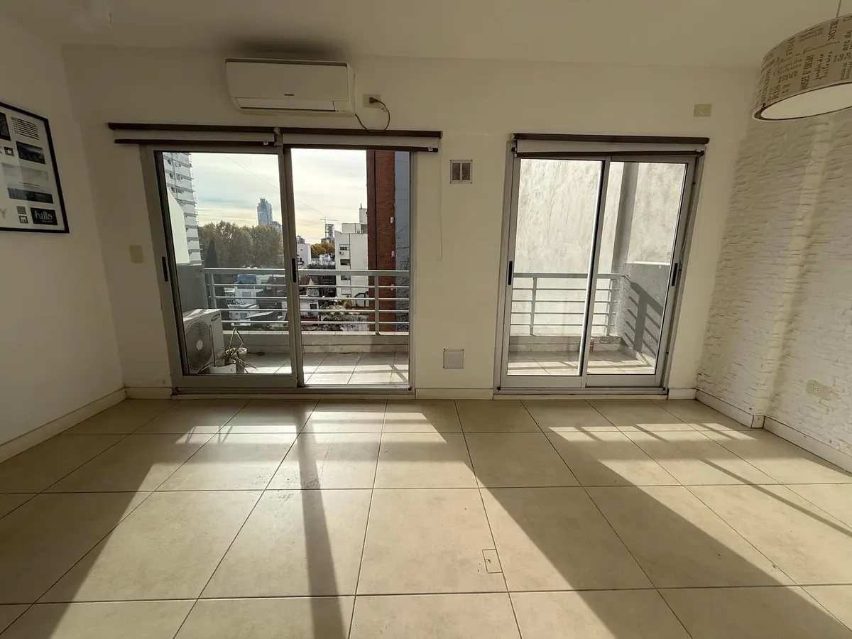 Квартира-студия с балконом в Saavedra