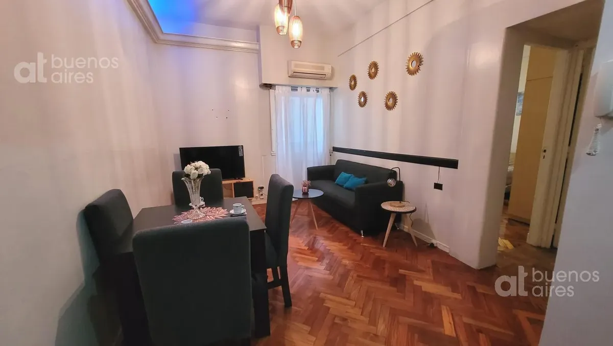 Apartamento mobiliado de 3 ambientes com 2 dormitórios em Caballito