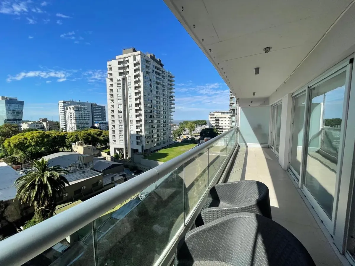 Apartamento de três ambientes com 2 quartos em Olivos