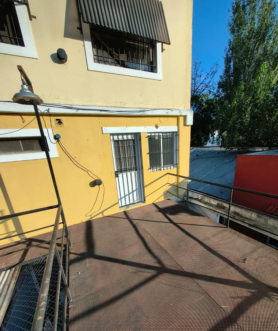 Two-room apartment with balcony in Tigre