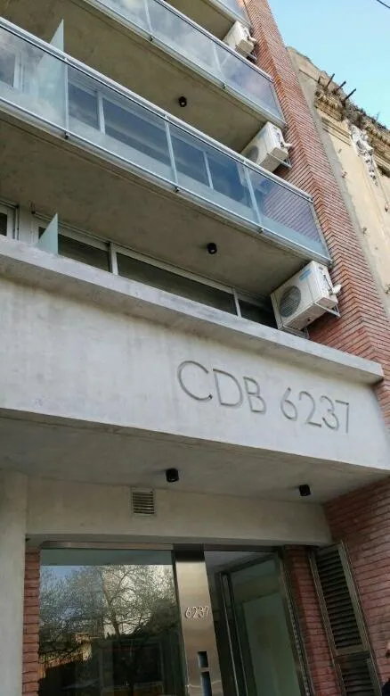 Kitnet em Chacarita com varanda