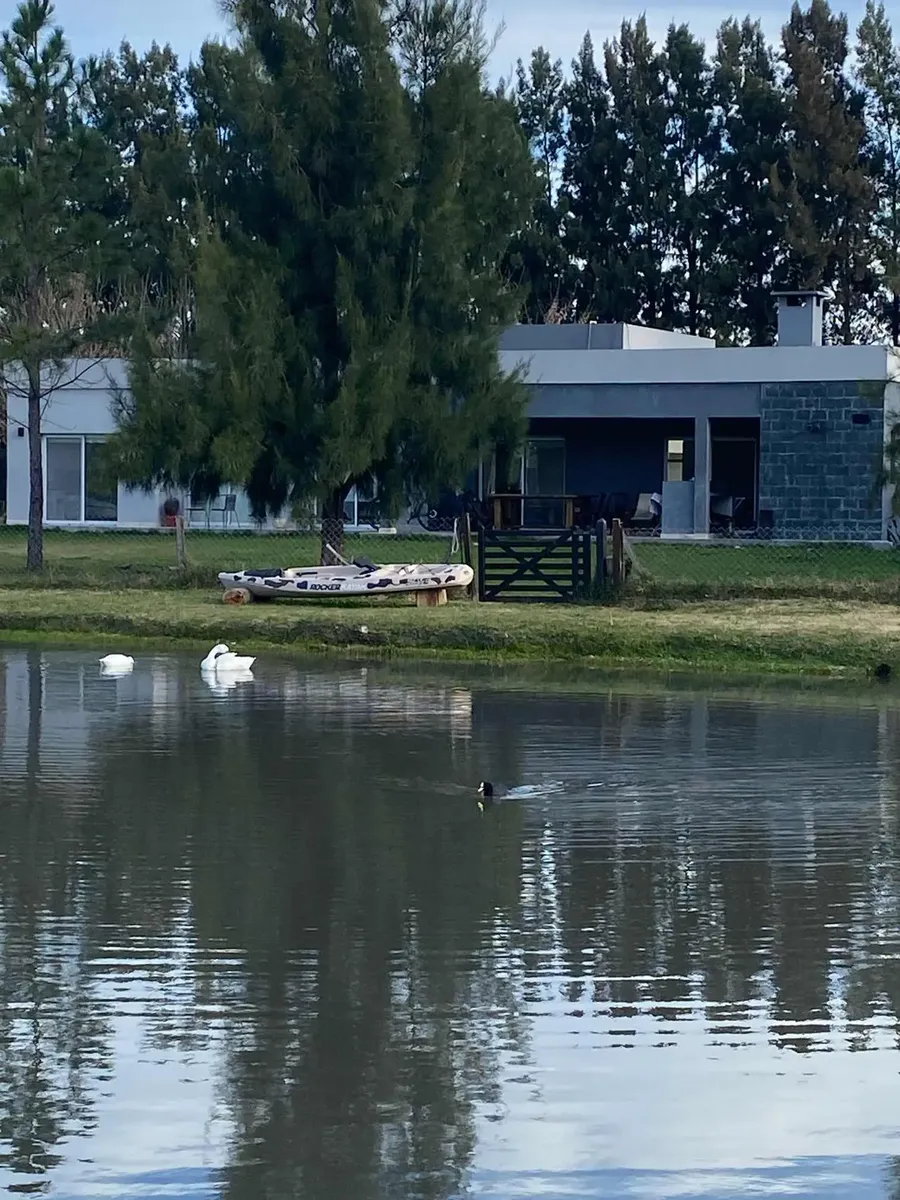 Casa de 3 dormitorios en alquiler en Ruta 2 km 65, Miralagos