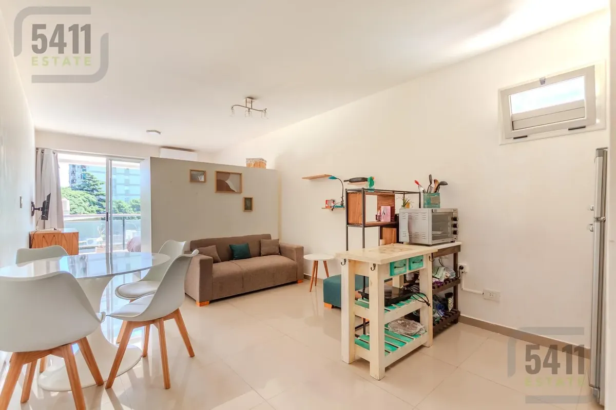 Studio mobiliado com varanda em Caballito