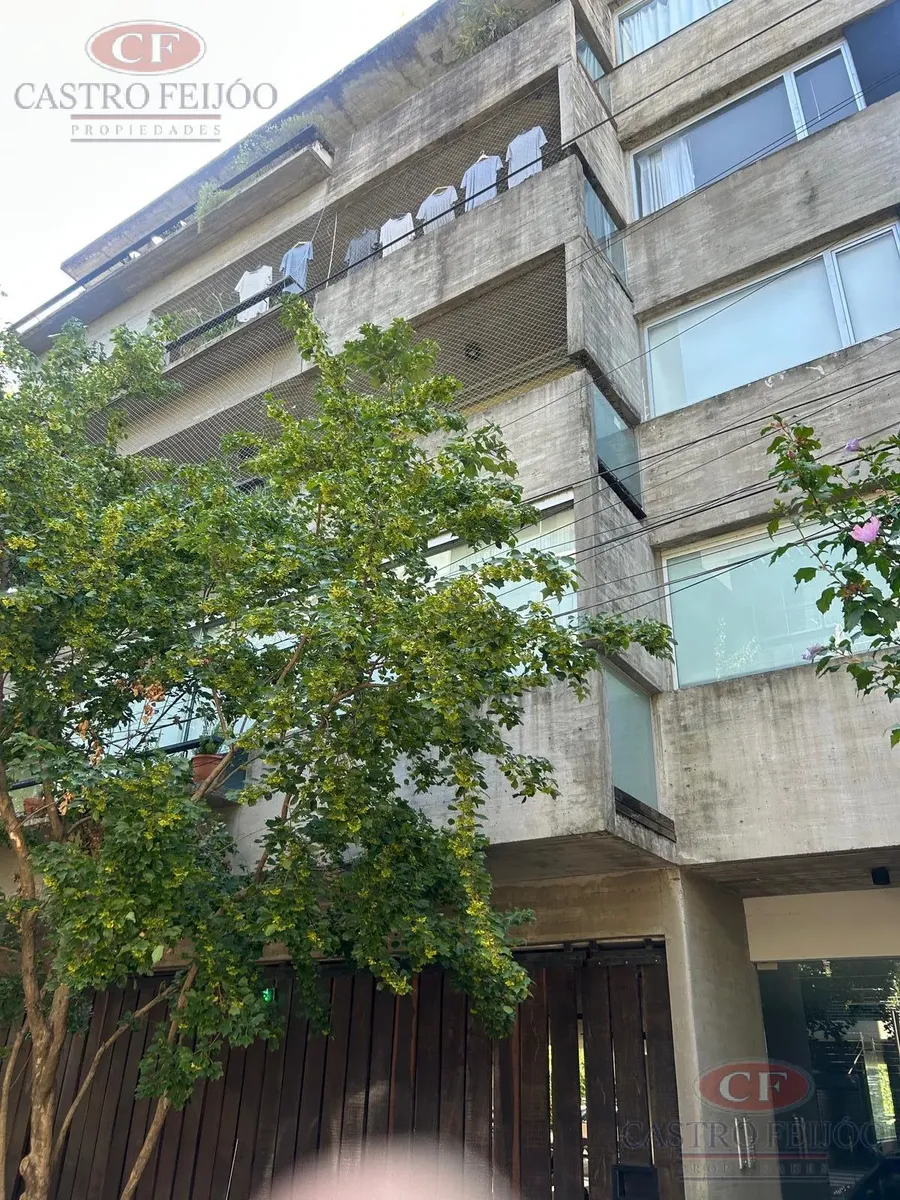 Departamento amoblado de 2 ambientes con cochera en La Lucila