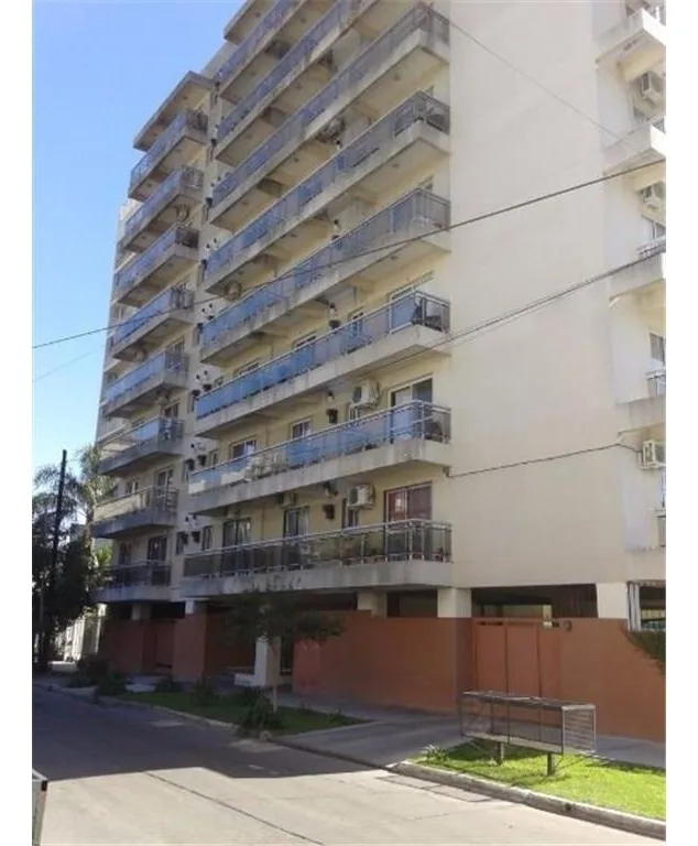 Departamento de 2 ambientes con balcón francés en San Miguel