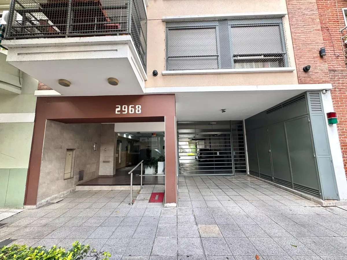 Departamento de 3 ambientes con balcón y parrilla propia en Villa Pueyrredón