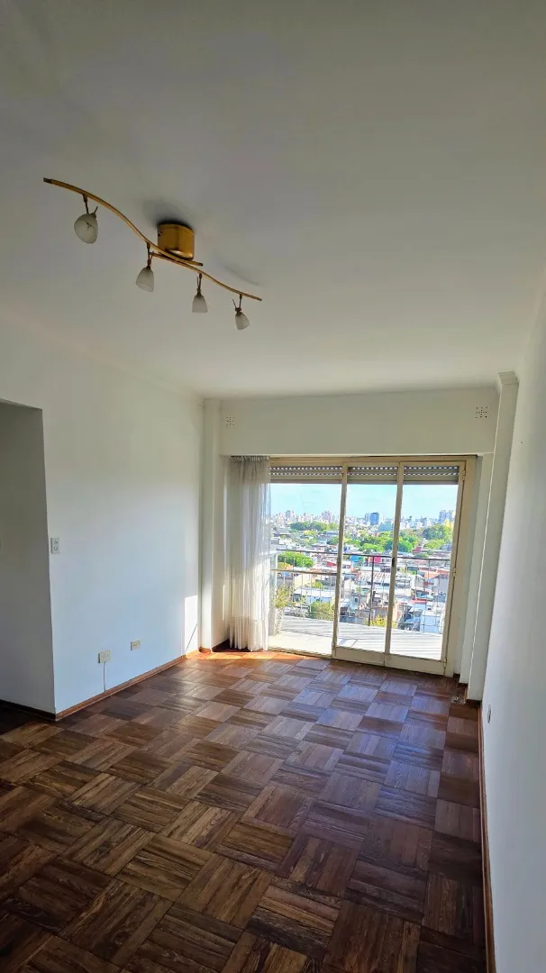 Квартира с 2 спальнями в La Boca с балконом