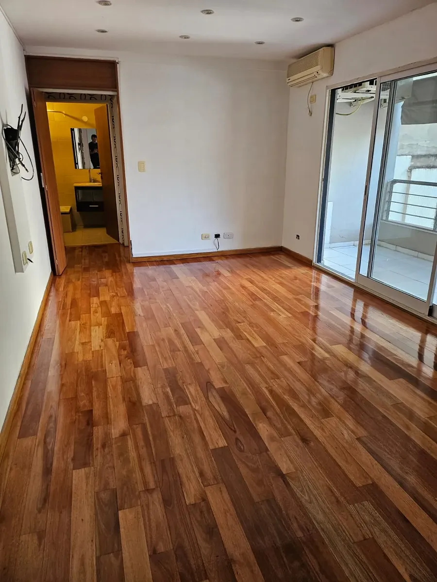 Квартира с балконом в Villa Crespo