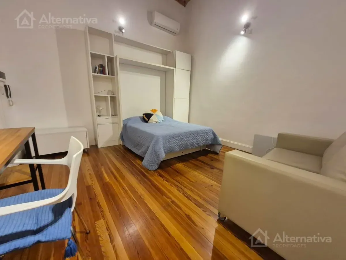 Furnished studio apartment in San Telmo