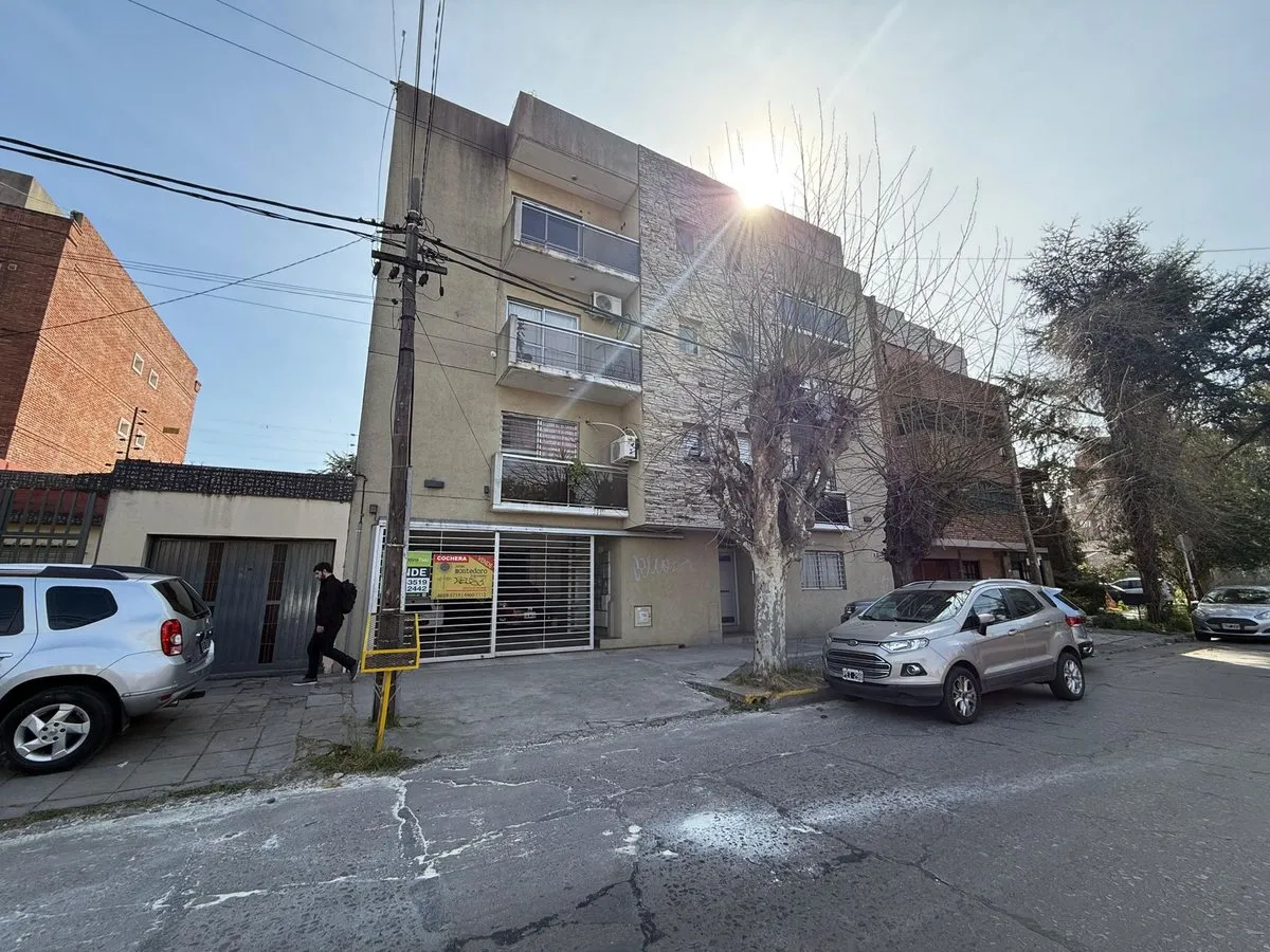 Duplex apartment with balcony and parking in Haedo