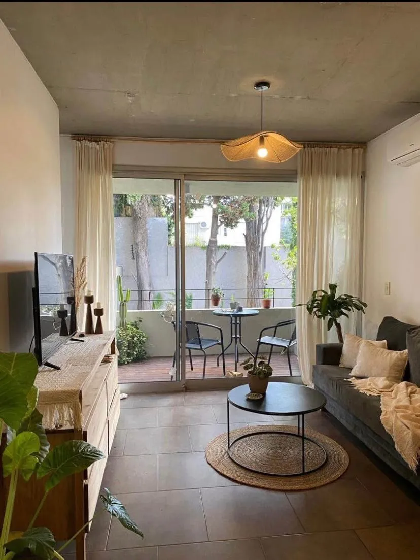 Двухкомнатная квартира с балконом в Saavedra