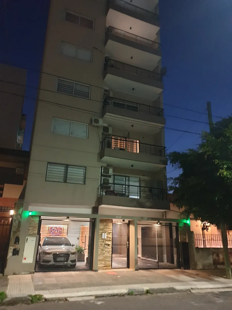 Departamento semipiso de 2 ambientes en Villa Pueyrredón