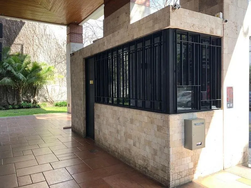 Departamento de 3 ambientes con cochera en La Lucila