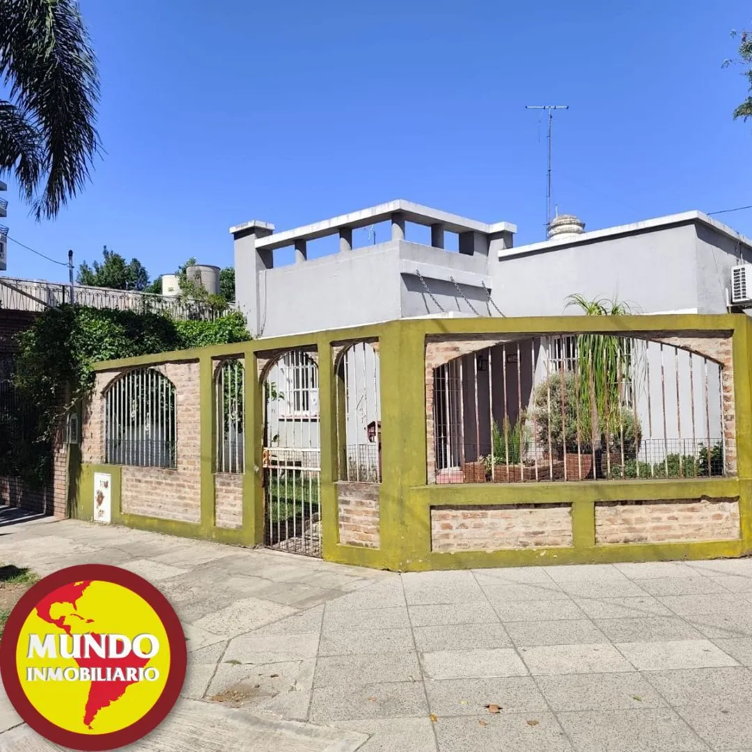 Casa de três ambientes com 2 dormitórios em Sáenz Peña, Tres de Febrero