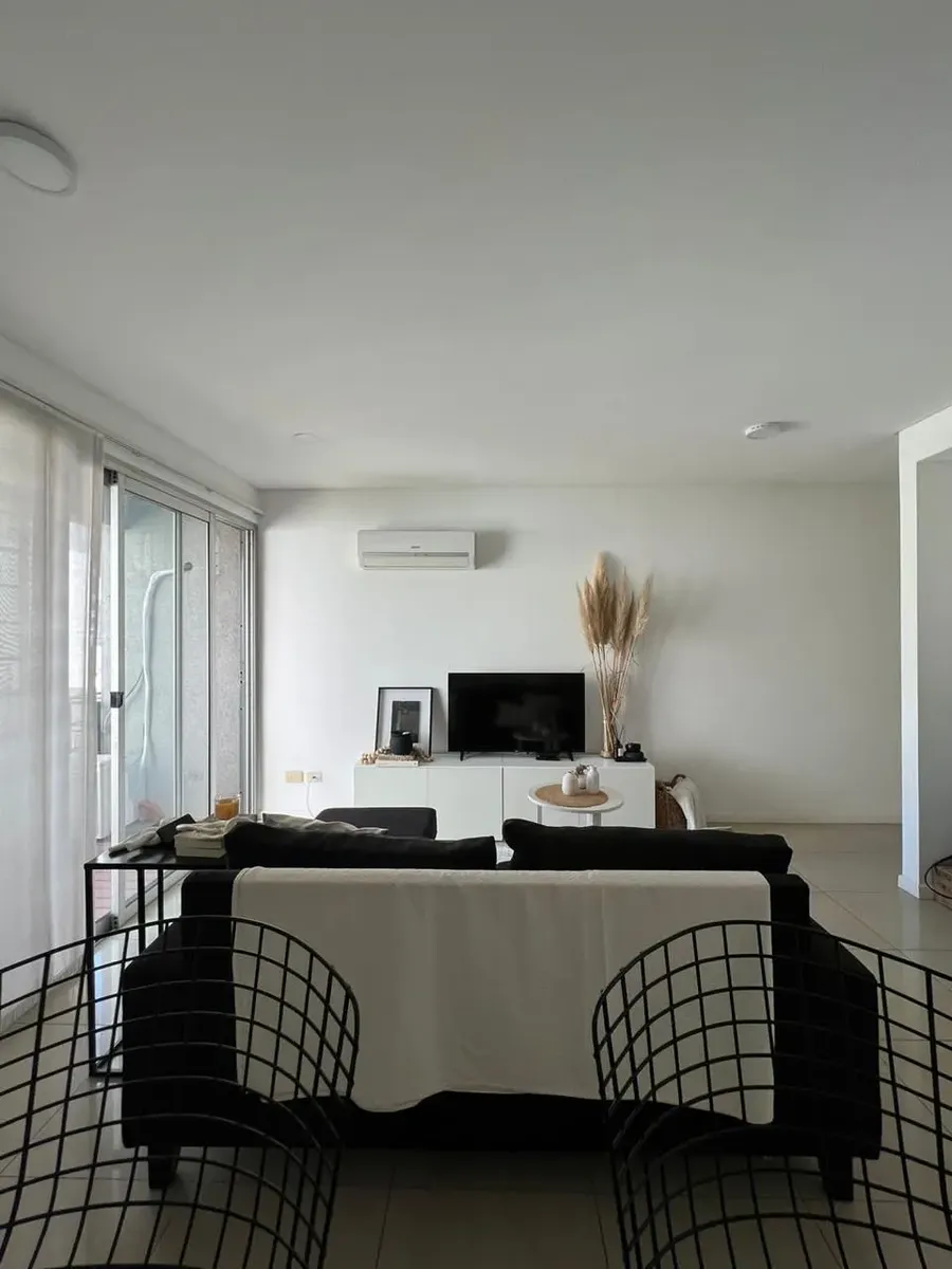 Departamento de 2 ambientes con balcón y parrilla en San Isidro