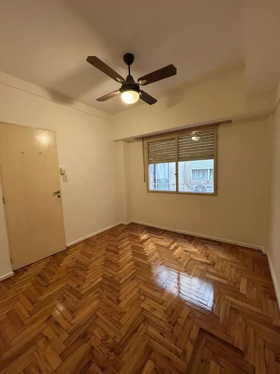 Apartamento de 1 quarto no contrafrente em Palermo