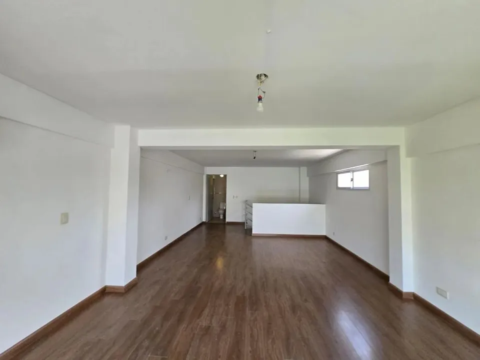 Apartamento duplex de 3 ambientes com terraço em Colegiales