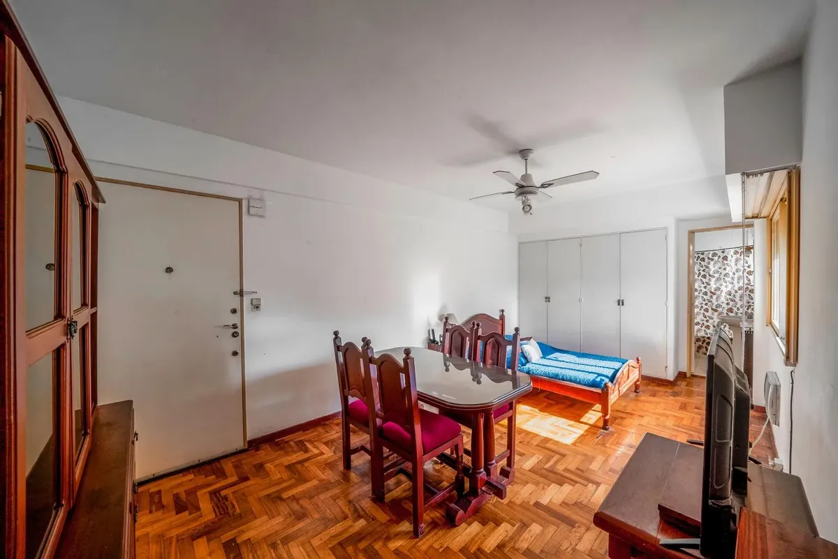 Kitnet mobiliada para aluguel temporário em Caballito