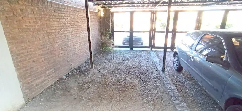 Monoambiente en alquiler con cochera en Haedo Norte